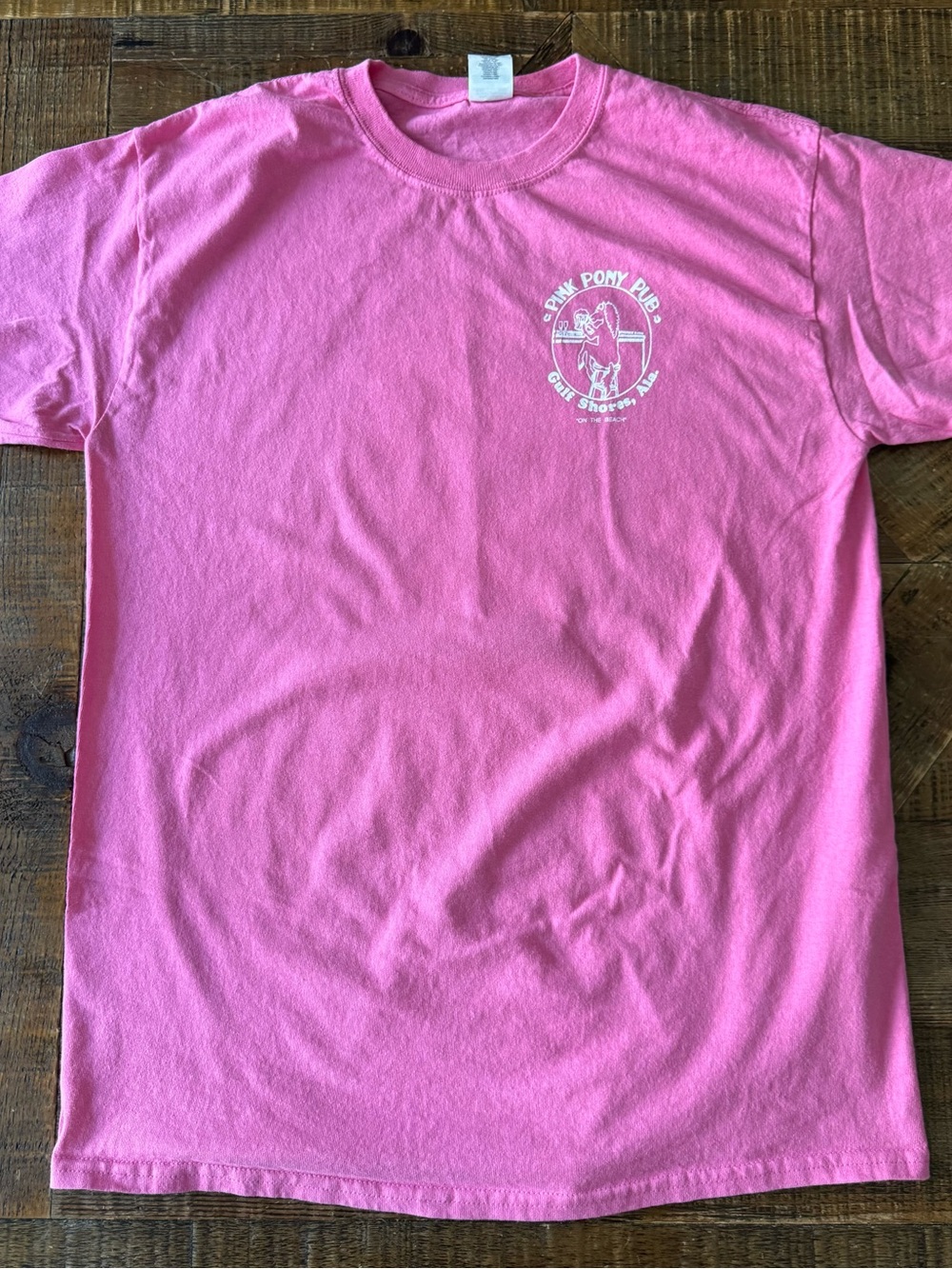 Gildan “Pink Pony Pub” Pink Short Sleeve Tee. NEW/Never Worn